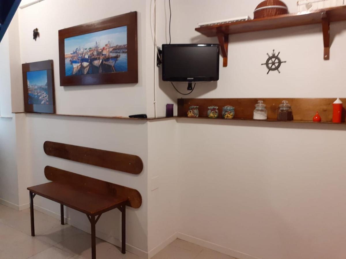 La Tana Del Porto Apartment Naples Exterior photo