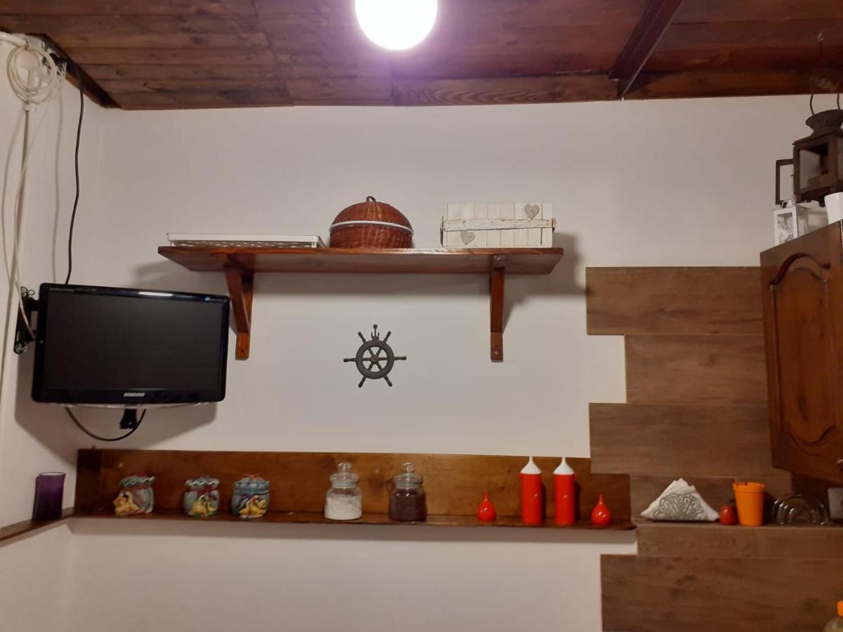 La Tana Del Porto Apartment Naples Exterior photo